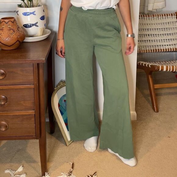 H&M Women's Green and Khaki Joggers-tracksuits - Picture 3 of 6